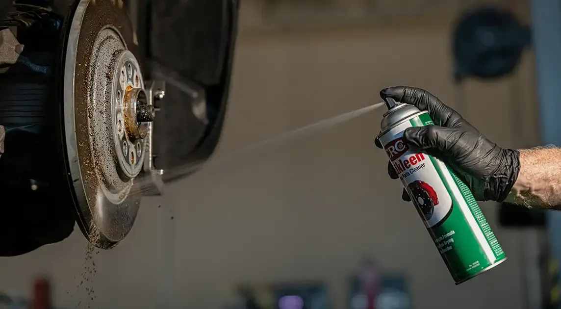 Brake Cleaner Merupakan Solusi Baik Untuk Membersihkan Rem