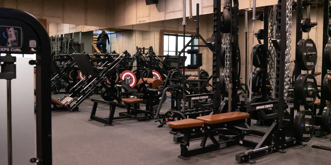 Jadwal Gym Yang Ideal Yang Cepat Membentuk Tubuh Sixpack