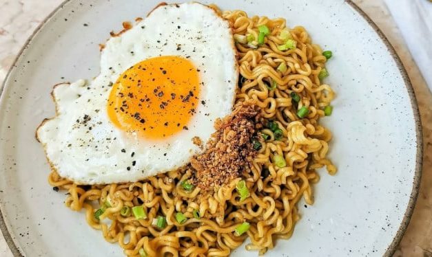Mie Instan Naik Kelas Di Instagram Reels: Kreasi Sederhana