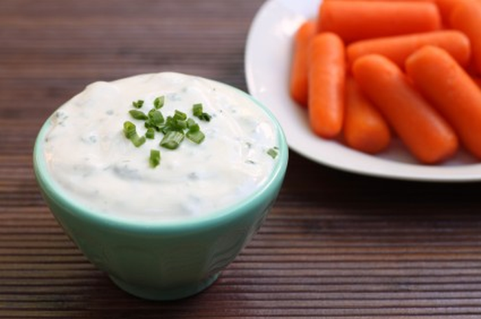 Saus Kental Mayonaise Di Beberapa Hidangan