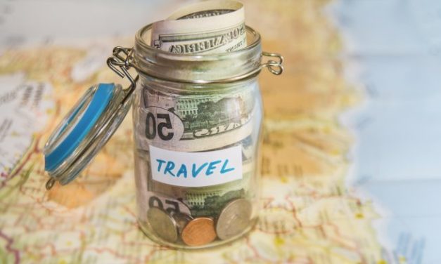 Menabung Untuk Traveling Walau Gaji Pas Pasan, Intip Tips Ini!