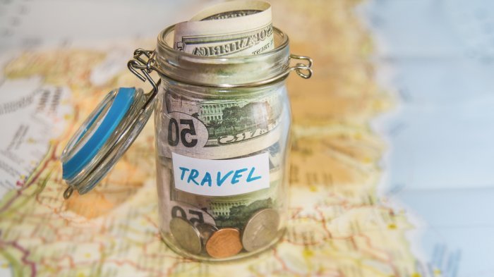 Menabung Untuk Traveling Walau Gaji Pas Pasan, Intip Tips Ini!