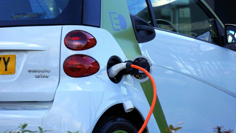 Mengenal Sistem Hybrid: Mobil Masa Depan Yang Efisien