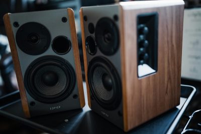 Perkembangan Audio Pada Teknologi Kendaraan Listrik
